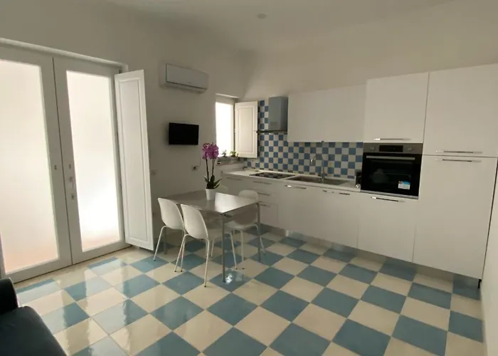 Mama' Апартаменты *